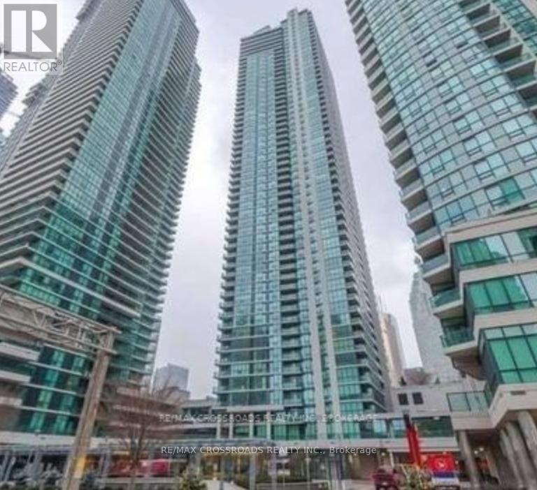 2403 - 18 HARBOUR STREET, Toronto, Ontario