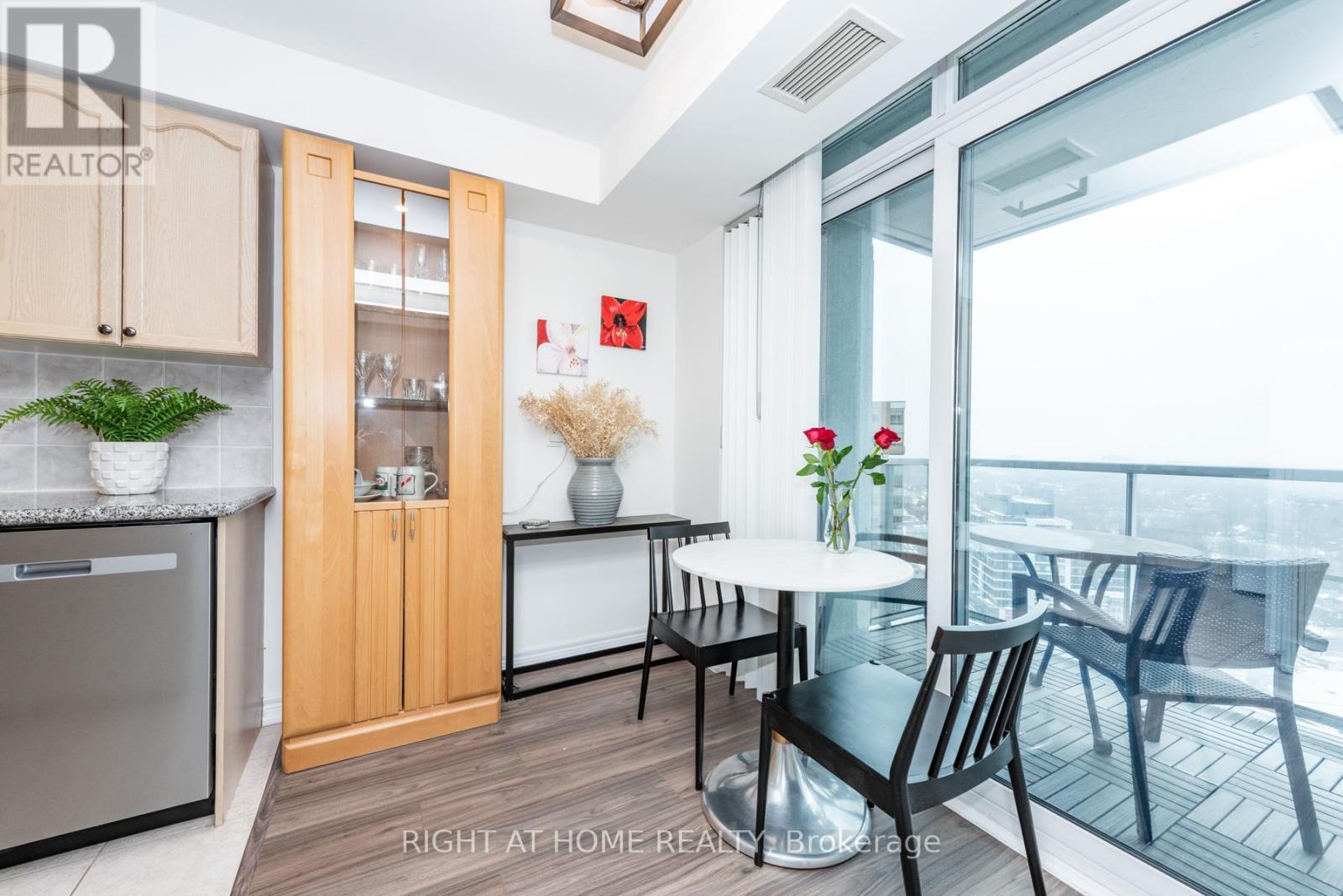 2415 - 83 Borough Drive, Toronto, Ontario M1P 5E4 - Photo 18 - E12810326