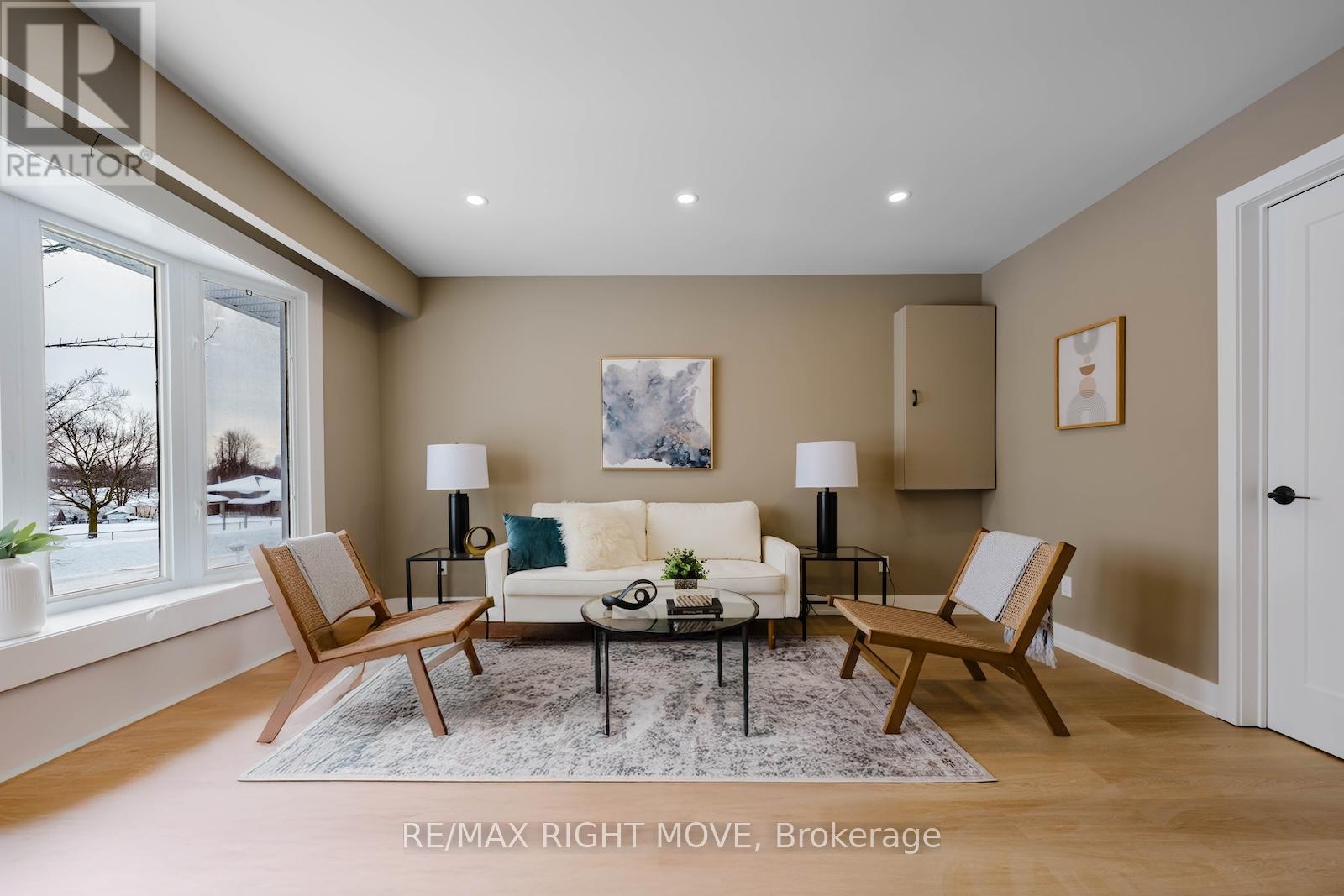 198 Rose Street, Barrie, Ontario  L4M 2T9 - Photo 13 - S12810320