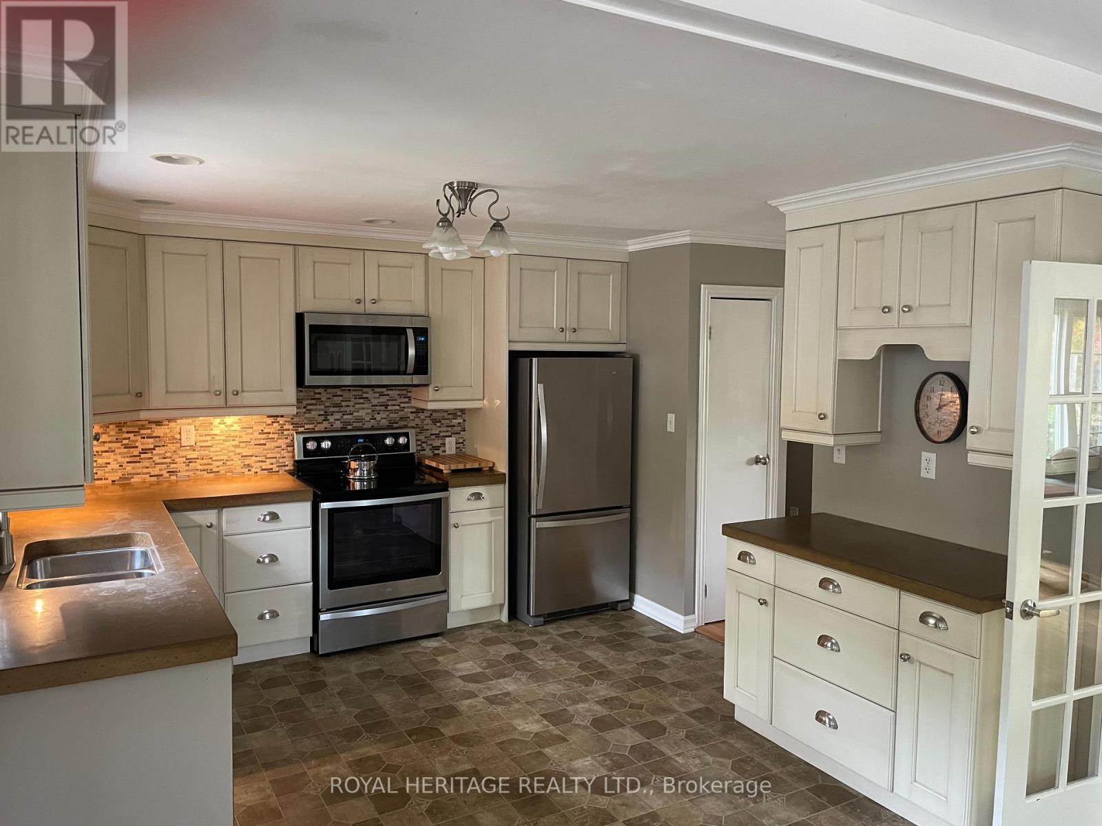 10175 Highway 41 Highway, Addington Highlands, Ontario  K0H 1Z0 - Photo 7 - X12461313