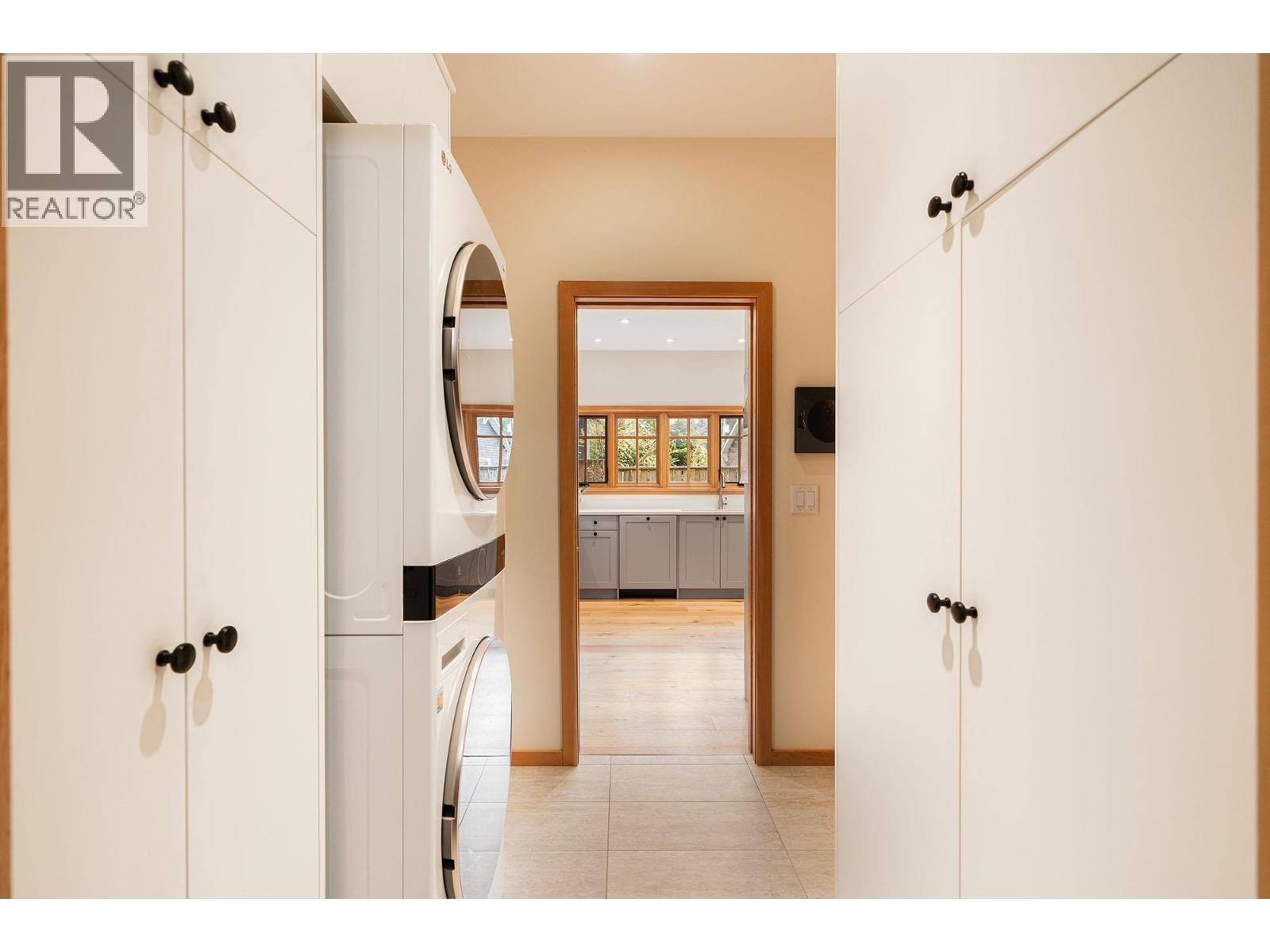 1117 Miller Road, Bowen Island, British Columbia  V0N 1G1 - Photo 16 - R3083573