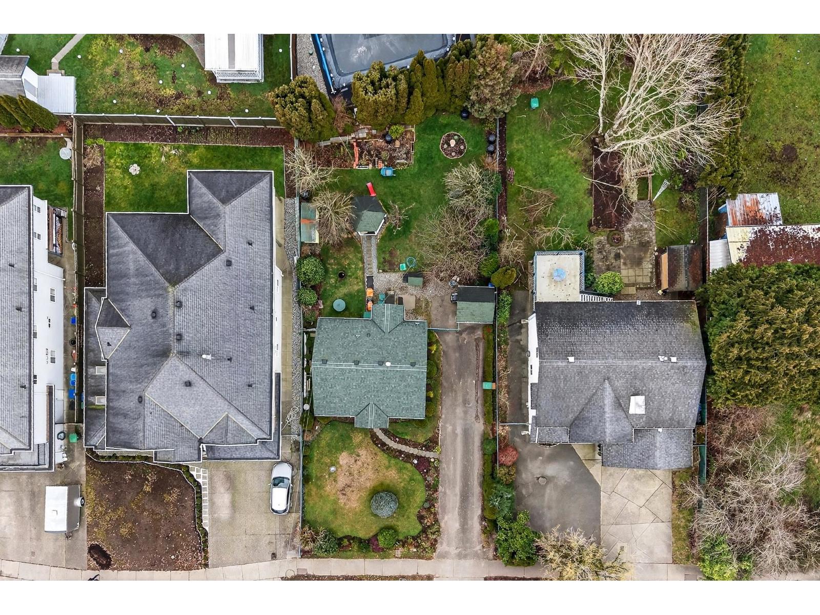 18753 60 Avenue, Surrey, British Columbia  V3S 4N9 - Photo 11 - R3083165