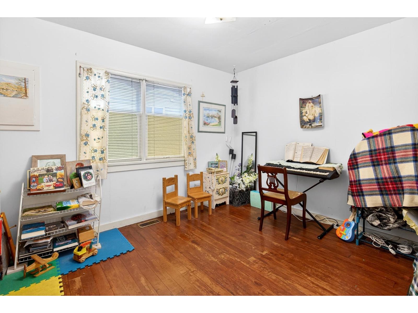 18753 60 Avenue, Surrey, British Columbia  V3S 4N9 - Photo 30 - R3083165