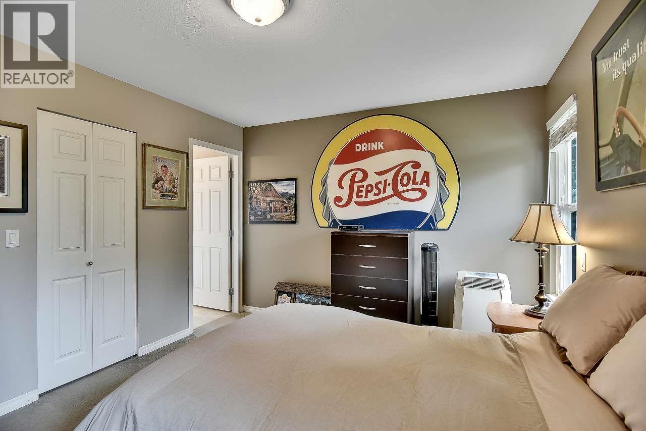 20301 Ospring Street, Maple Ridge, British Columbia  V2X 1K7 - Photo 16 - R3091235