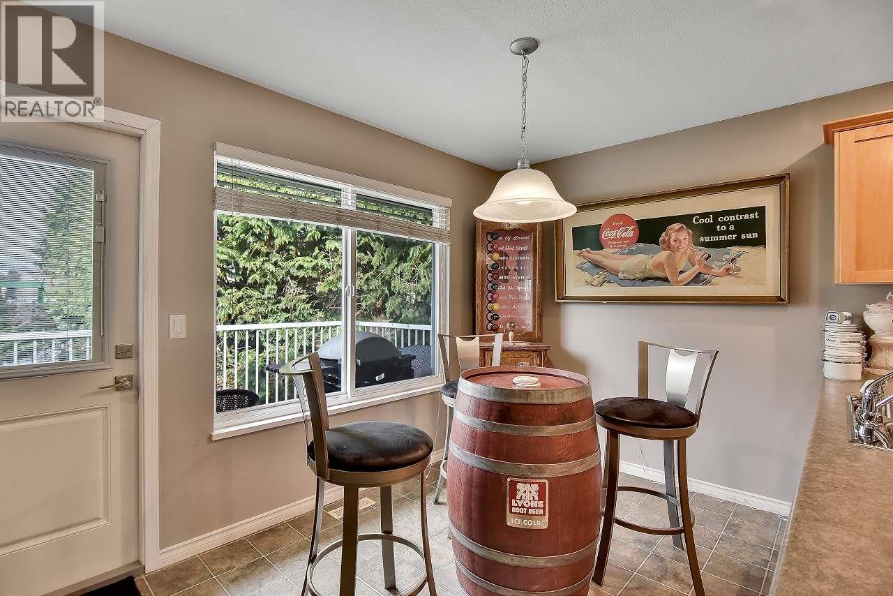 20301 Ospring Street, Maple Ridge, British Columbia  V2X 1K7 - Photo 4 - R3091235