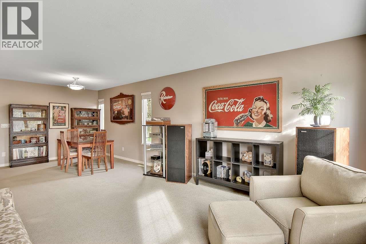 20301 Ospring Street, Maple Ridge, British Columbia  V2X 1K7 - Photo 10 - R3091235