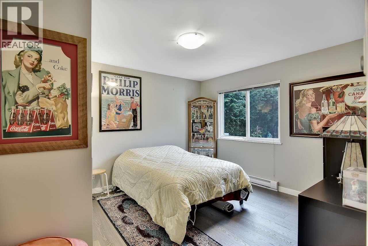 20301 Ospring Street, Maple Ridge, British Columbia  V2X 1K7 - Photo 30 - R3091235