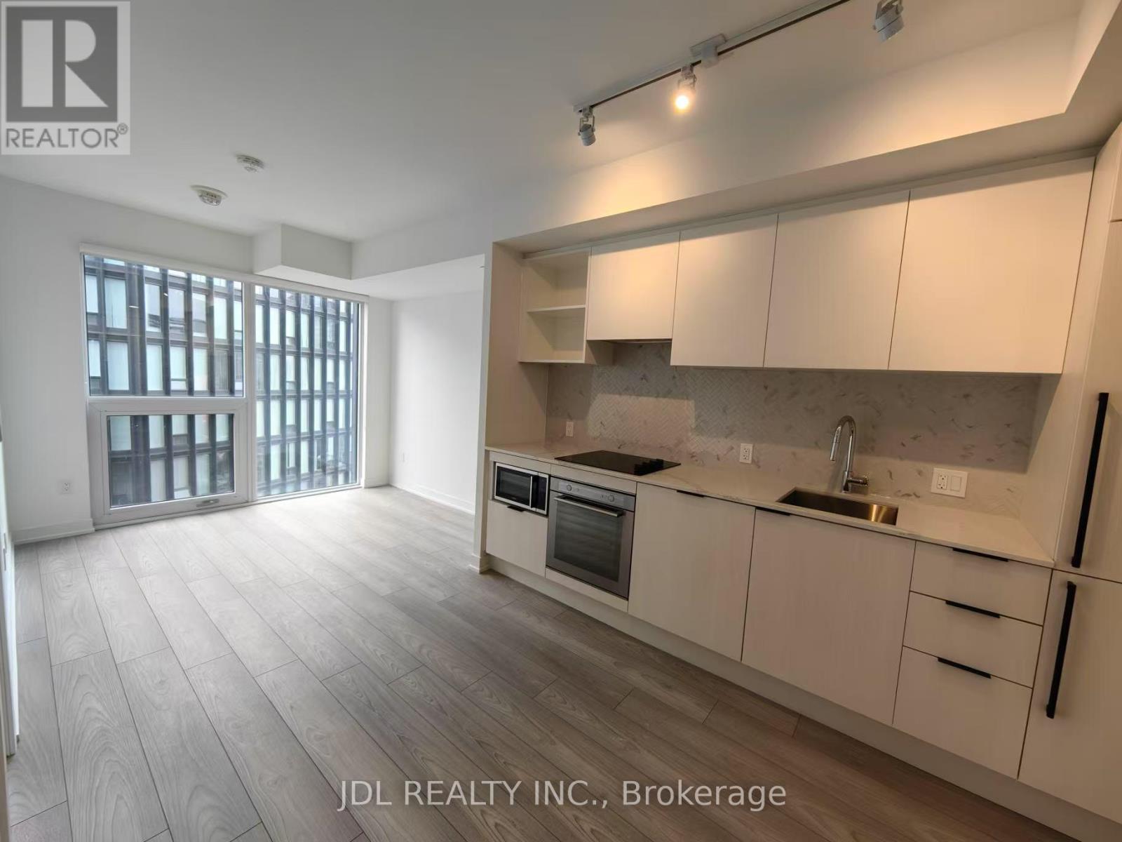 82 Dalhousie Street, Toronto, Ontario  M5B 0C5 - Photo 5 - C12810338