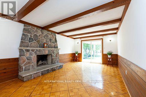 17 Southview Drive, Vaughan, Ontario  L4K 2K8 - Photo 13 - N12810336