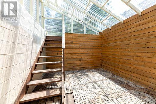 17 Southview Drive, Vaughan, Ontario  L4K 2K8 - Photo 39 - N12810336