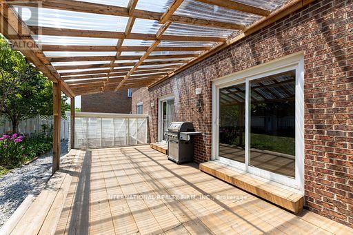 17 Southview Drive, Vaughan, Ontario  L4K 2K8 - Photo 46 - N12810336