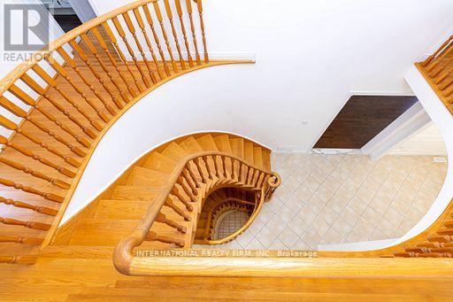 17 Southview Drive, Vaughan, Ontario  L4K 2K8 - Photo 8 - N12810336