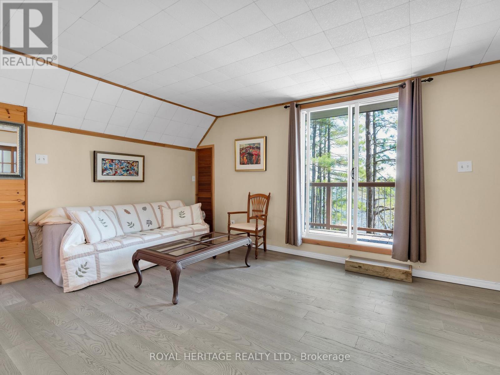 1346 Wahta #2 Road S, Georgian Bay, Ontario  P0C 1A0 - Photo 18 - X12155332