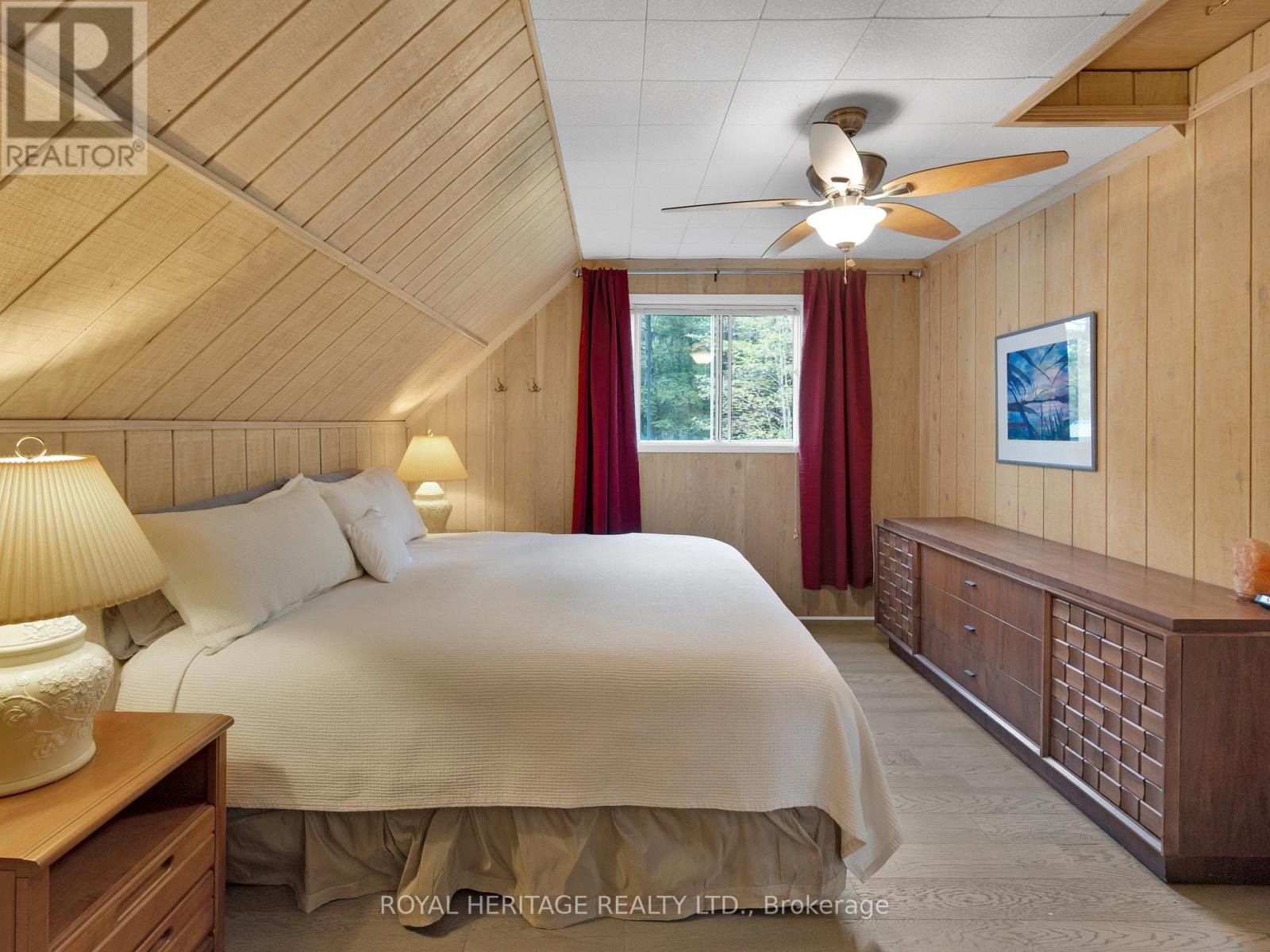 1346 Wahta #2 Road S, Georgian Bay, Ontario  P0C 1A0 - Photo 23 - X12155332