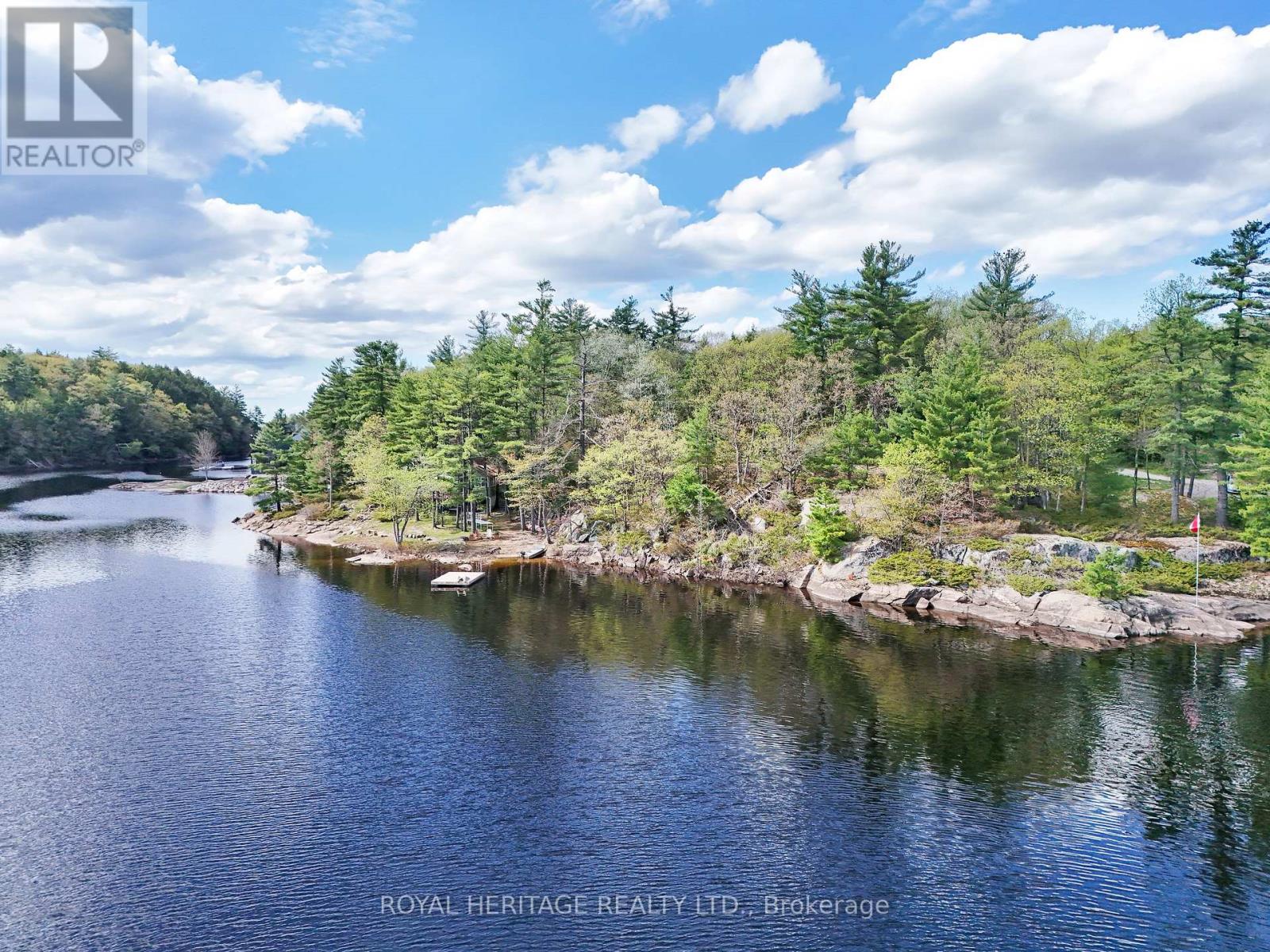 1346 Wahta #2 Road S, Georgian Bay, Ontario  P0C 1A0 - Photo 8 - X12155332