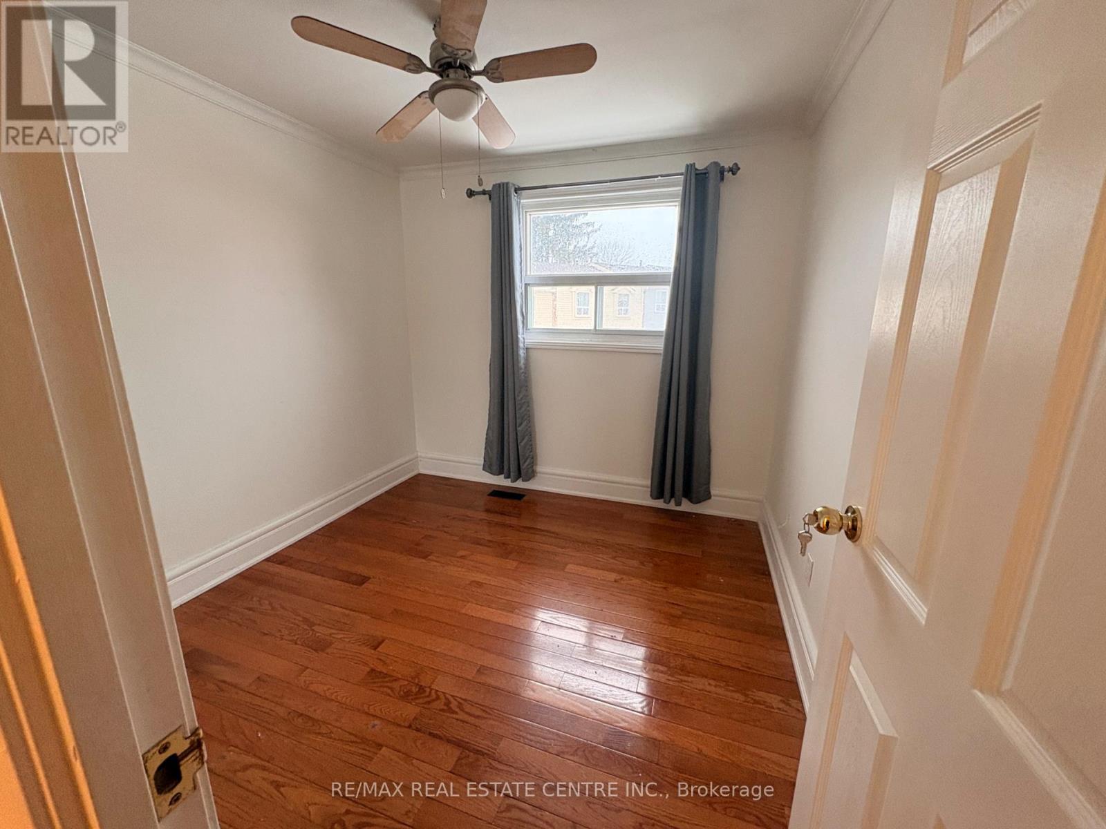 27 - 1055 Shawnmarr Road, Mississauga, Ontario  L5H 3V2 - Photo 16 - W12810334