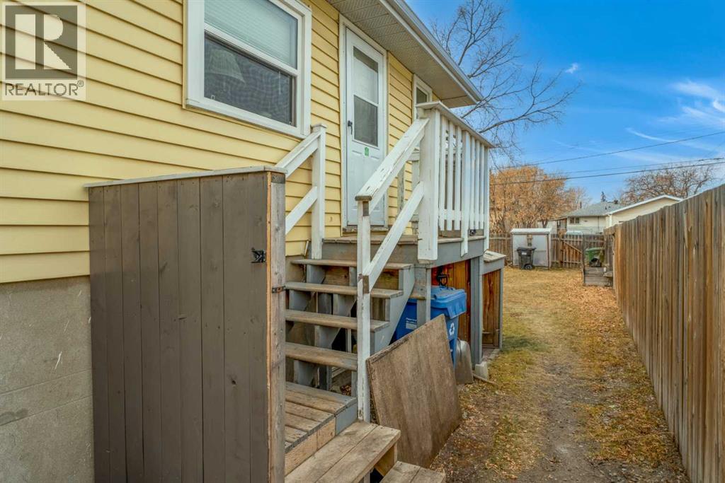 7417 24 Street Se, Calgary, Alberta  T2C 0Y7 - Photo 18 - A2268571