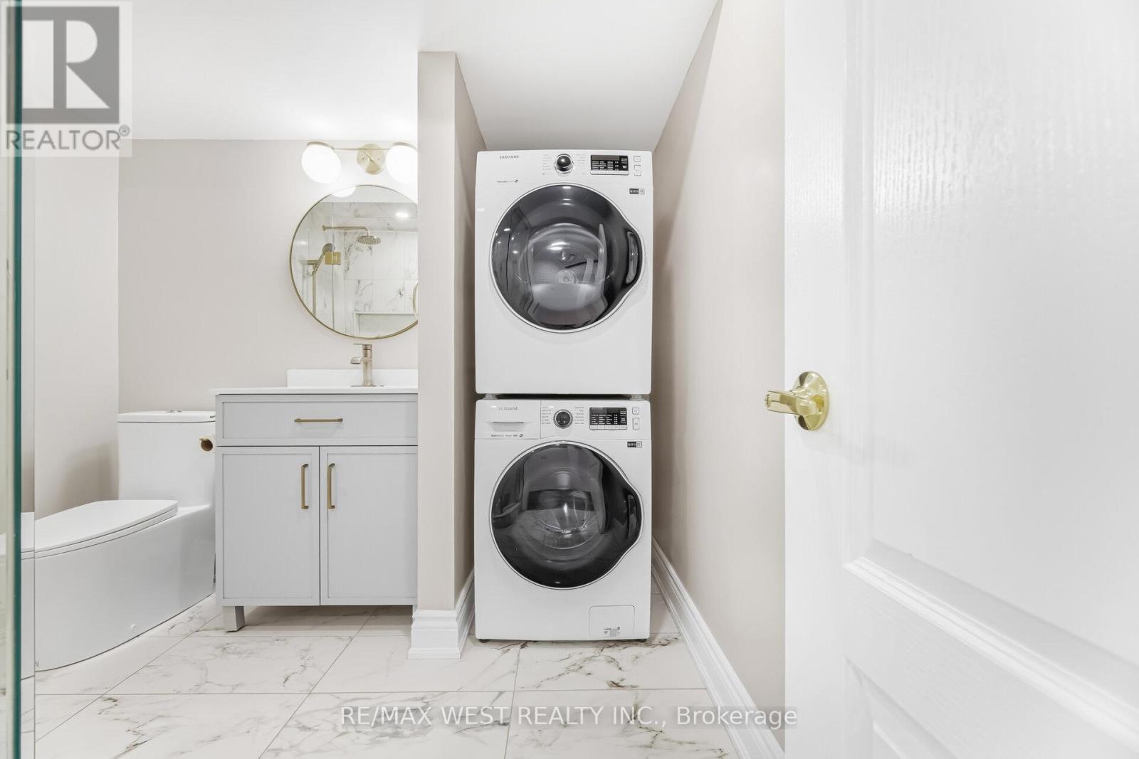 Unknown Address, ,     - Photo 22 - W12810342