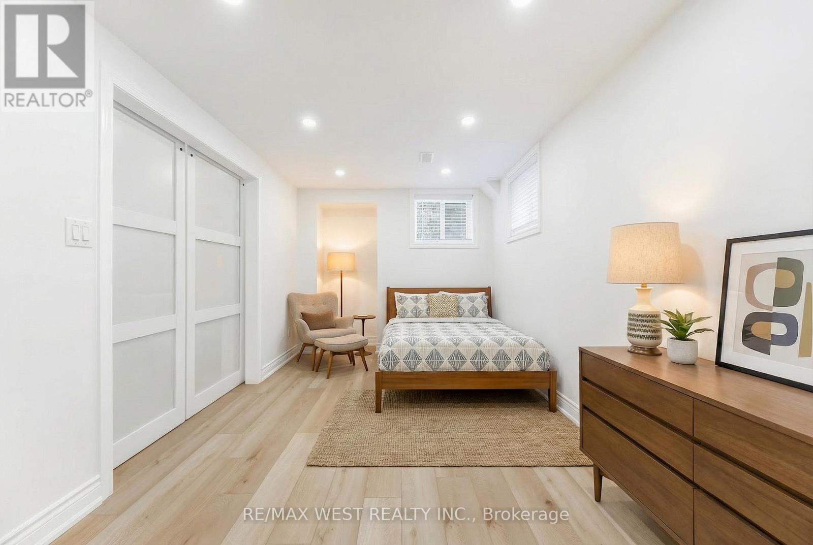 Unknown Address, ,     - Photo 24 - W12810342