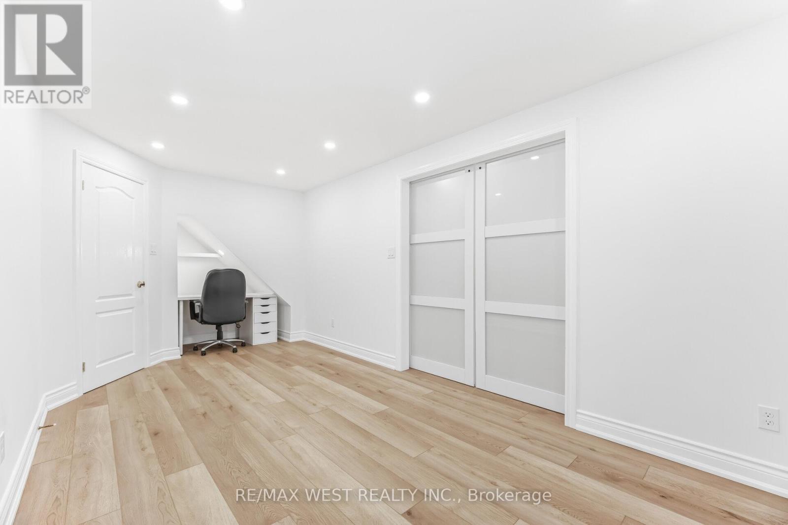 Unknown Address, ,     - Photo 27 - W12810342