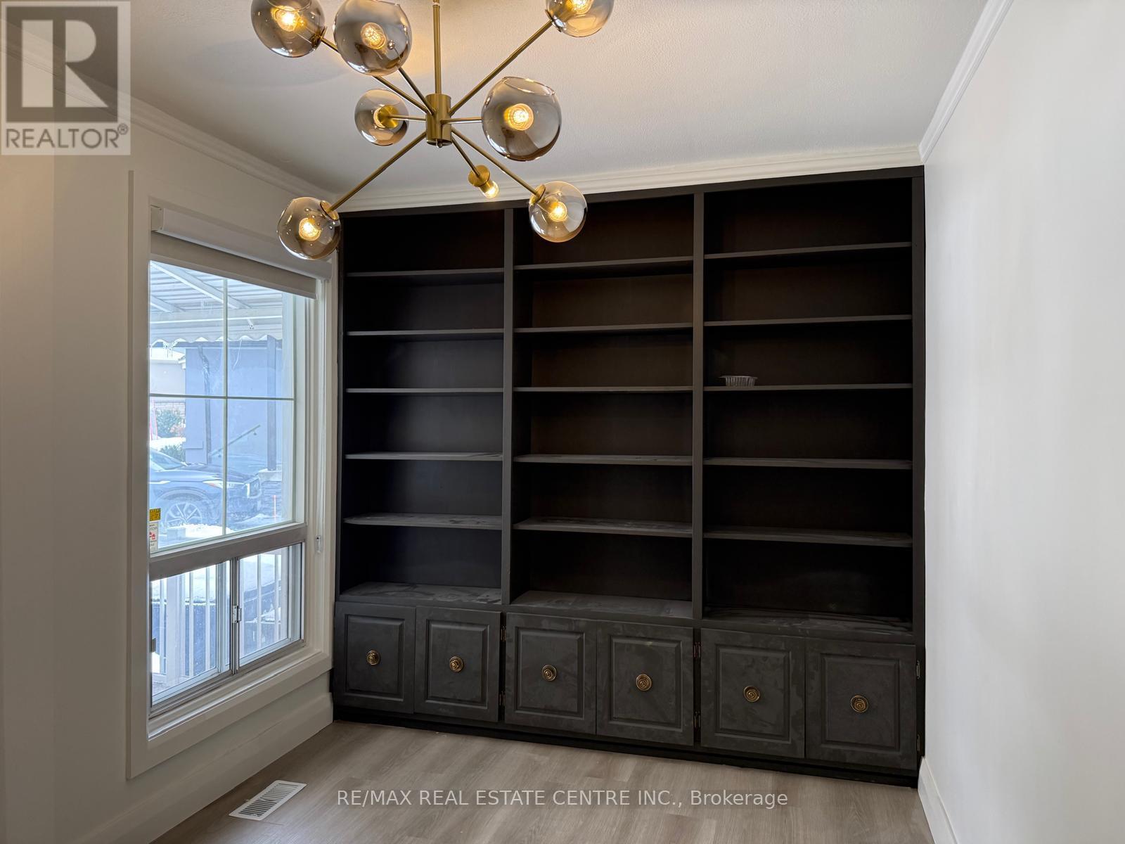 Apt. A - 70 Beaverbrook Avenue, Toronto, Ontario  M9B 2N6 - Photo 12 - W12810348