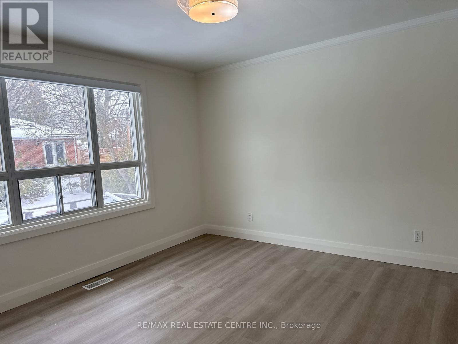 Apt. A - 70 Beaverbrook Avenue, Toronto, Ontario  M9B 2N6 - Photo 19 - W12810348