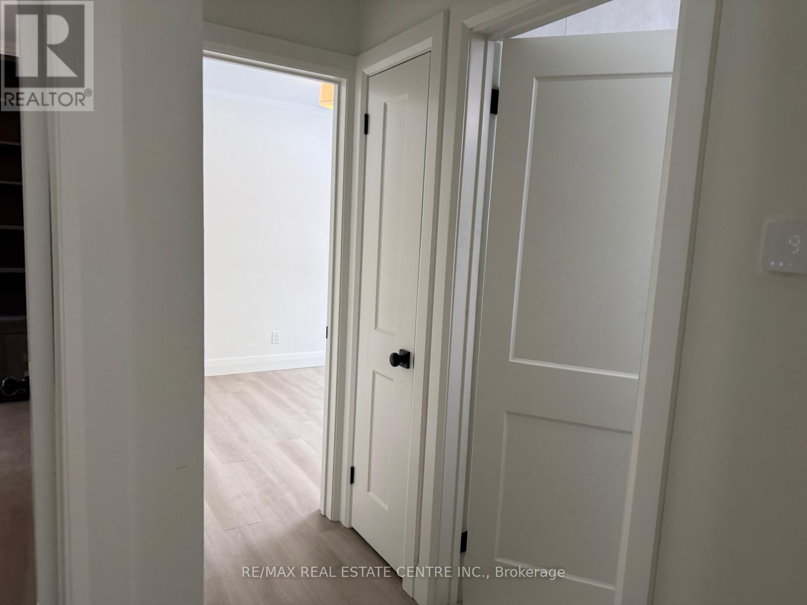 Apt. A - 70 Beaverbrook Avenue, Toronto, Ontario  M9B 2N6 - Photo 22 - W12810348