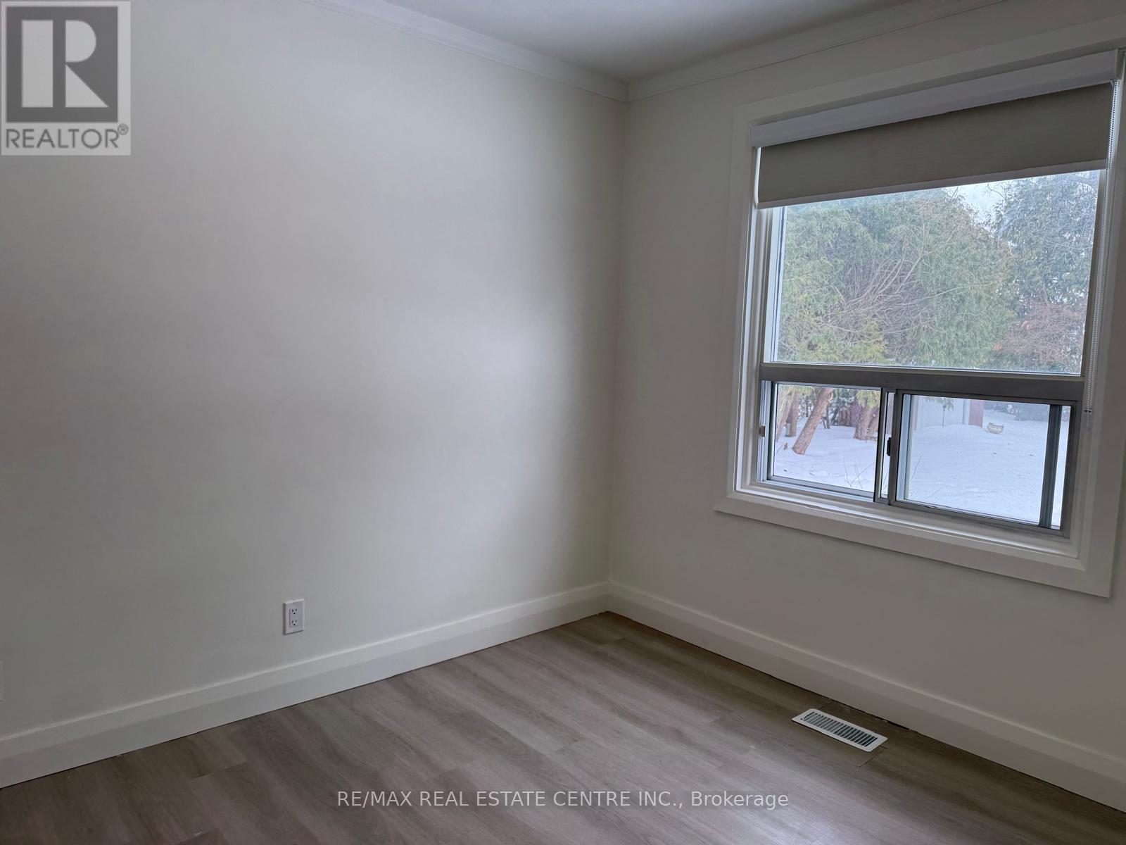 Apt. A - 70 Beaverbrook Avenue, Toronto, Ontario  M9B 2N6 - Photo 26 - W12810348