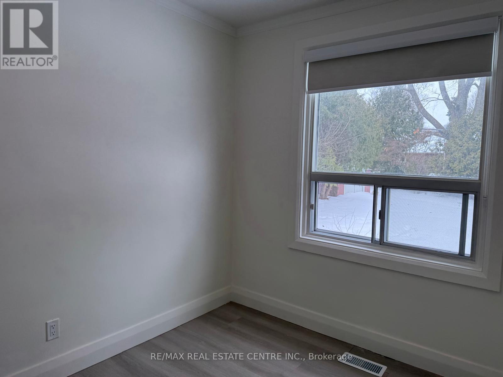 Apt. A - 70 Beaverbrook Avenue, Toronto, Ontario  M9B 2N6 - Photo 27 - W12810348