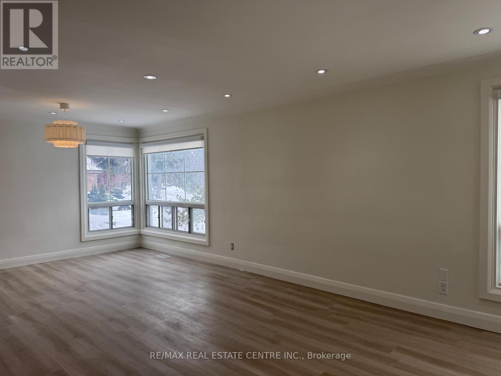 Apt. A - 70 Beaverbrook Avenue, Toronto, Ontario  M9B 2N6 - Photo 6 - W12810348