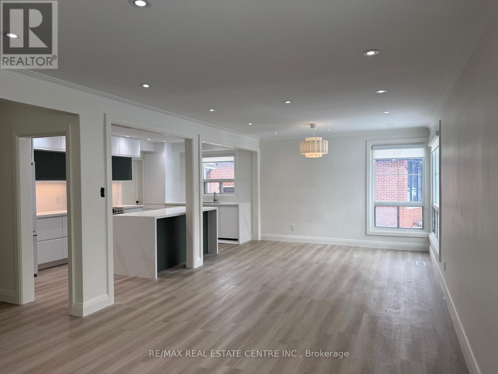 Apt. A - 70 Beaverbrook Avenue, Toronto, Ontario  M9B 2N6 - Photo 9 - W12810348