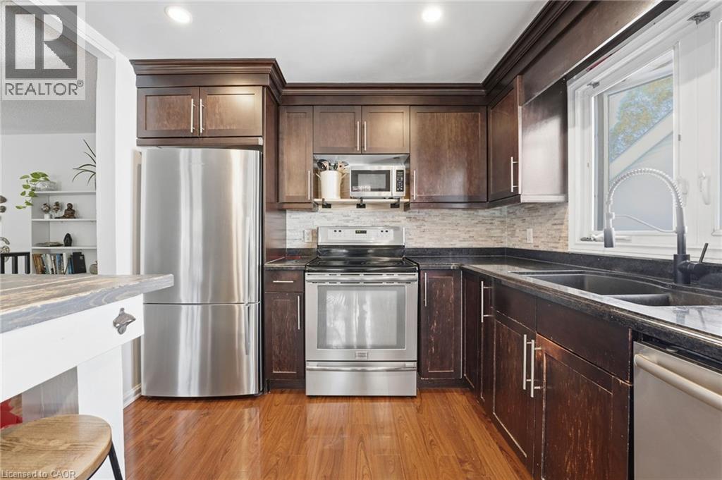 209 Richardson Drive, Port Dover, Ontario  N0A 1N4 - Photo 7 - 40781450