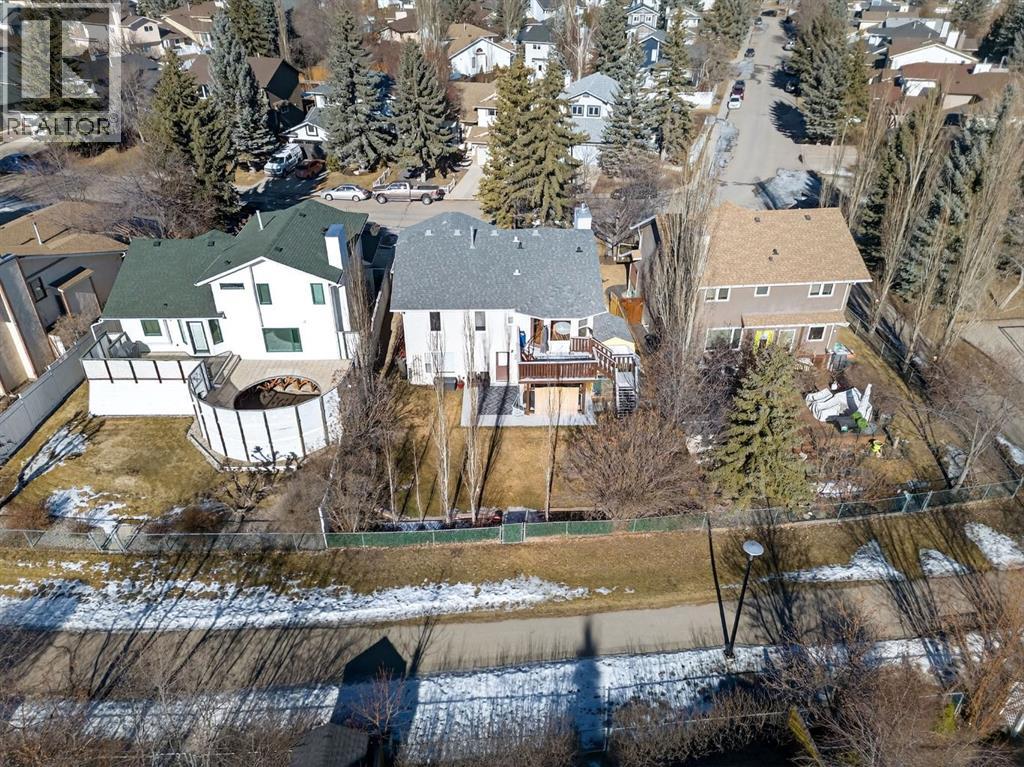 57 Shannon Circle Sw, Calgary, Alberta  T2Y 2K4 - Photo 39 - A2287196