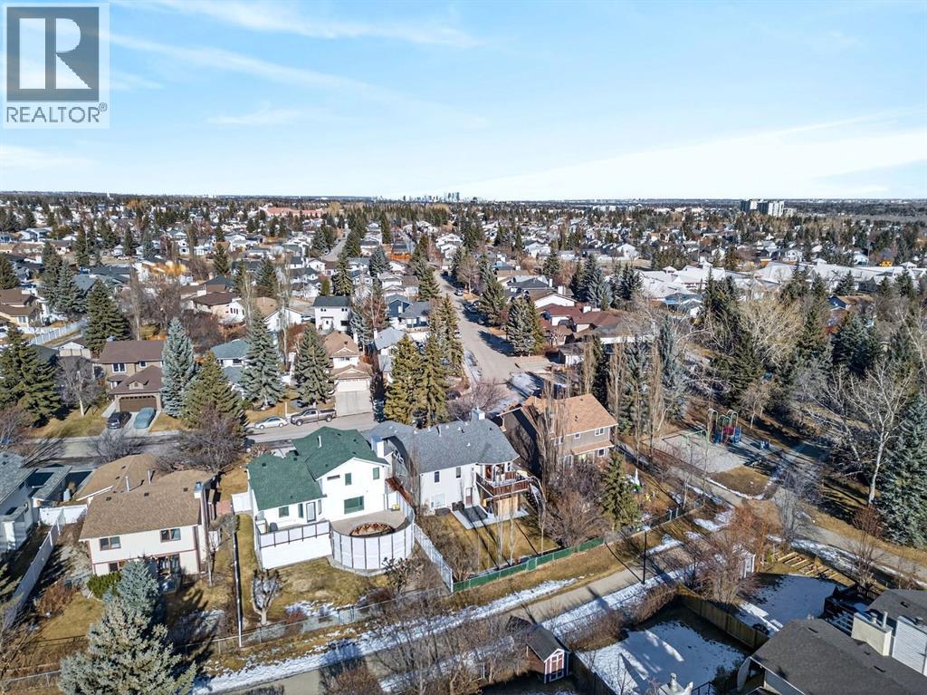 57 Shannon Circle Sw, Calgary, Alberta  T2Y 2K4 - Photo 41 - A2287196