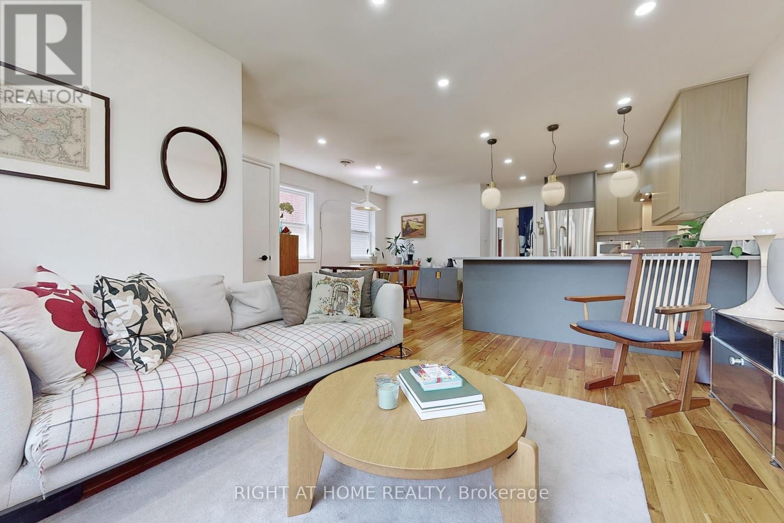 234 Airdrie Road, Toronto, Ontario  M4G 1N1 - Photo 4 - C12810374