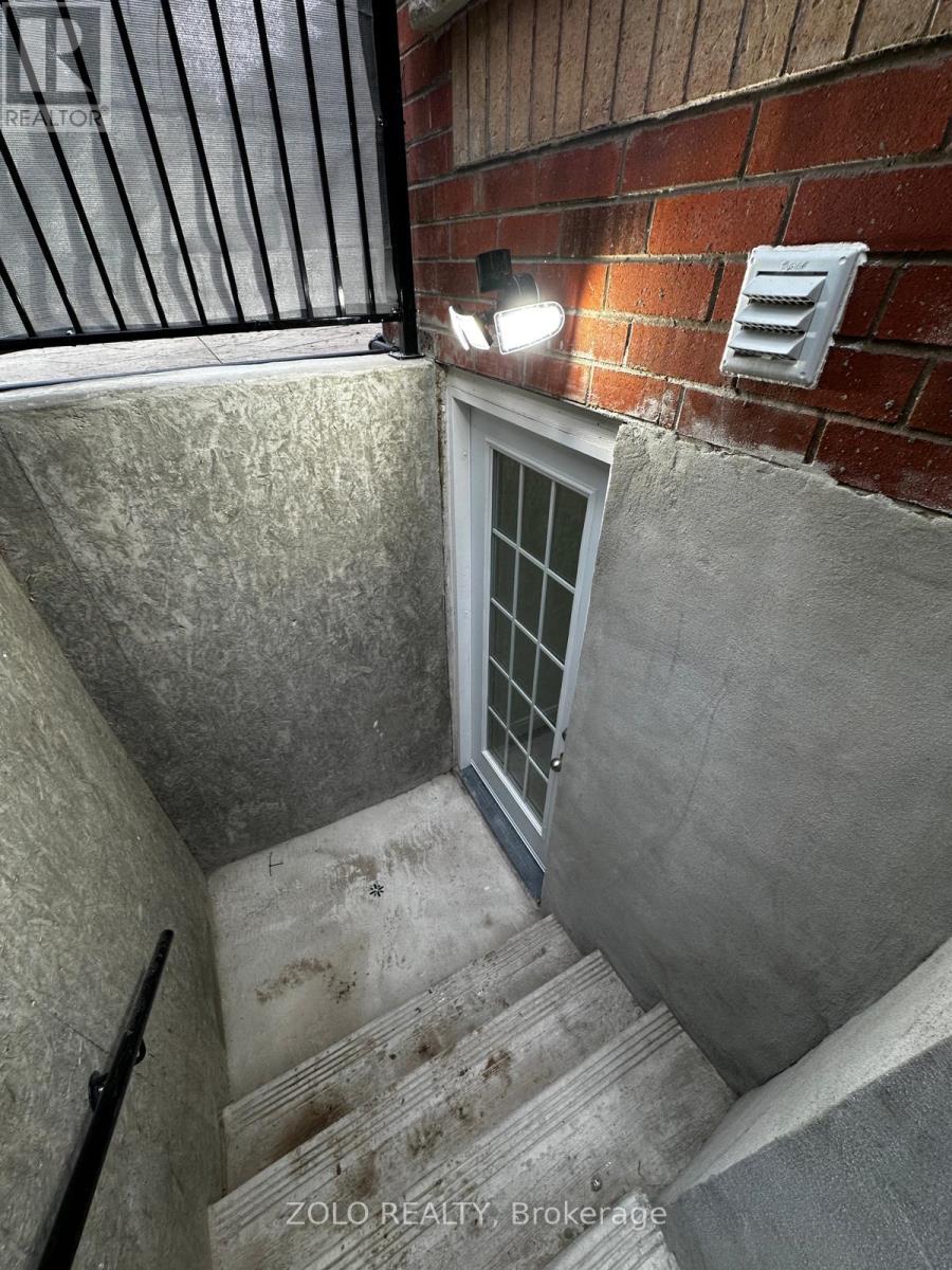 #bsmt - 7327 Glamorgan Way, Mississauga, Ontario  L5N 7Z3 - Photo 5 - W12810362