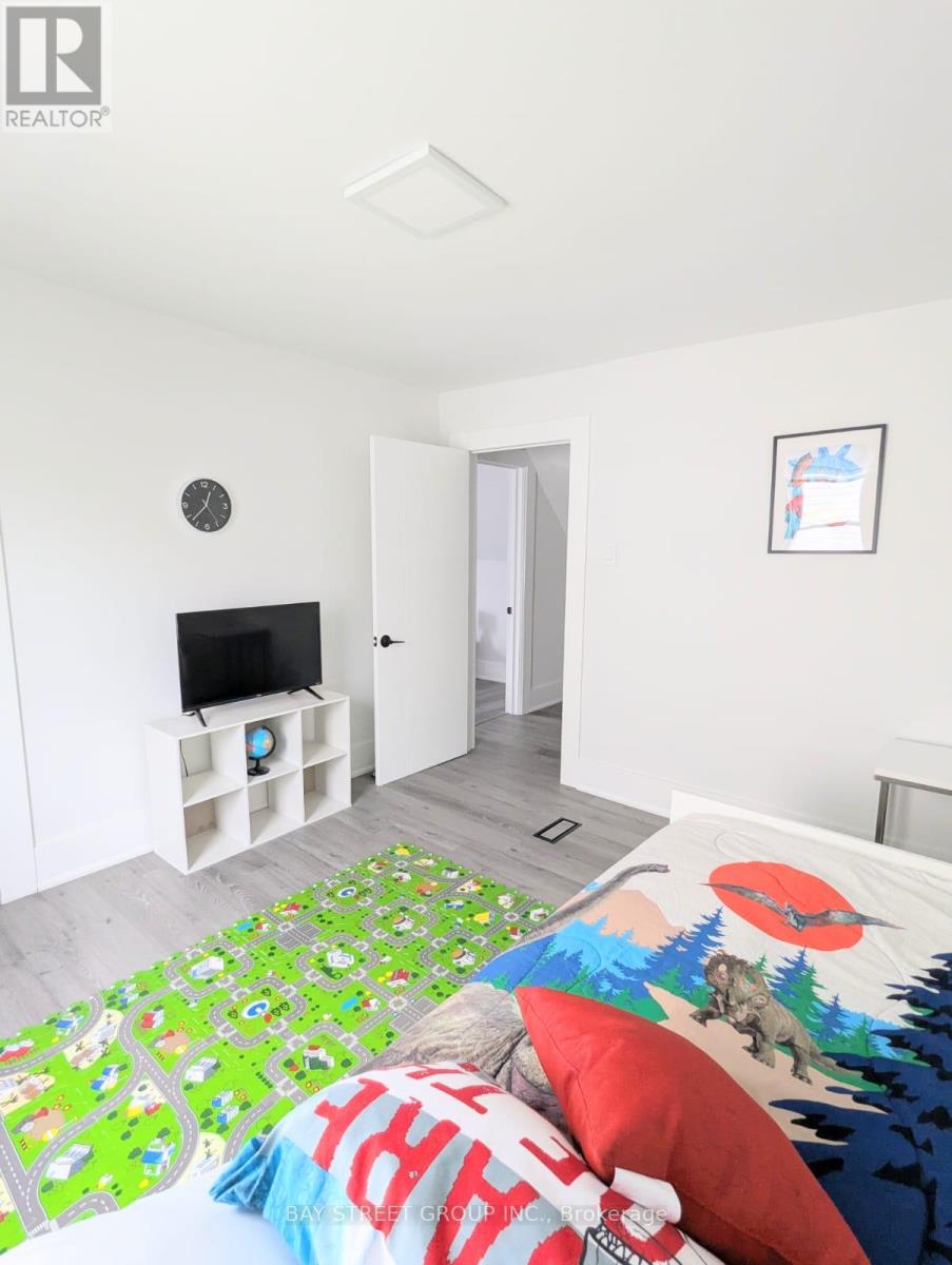 34 Tasker Street, St. Catharines, Ontario  L2R 3Z8 - Photo 13 - X12810358