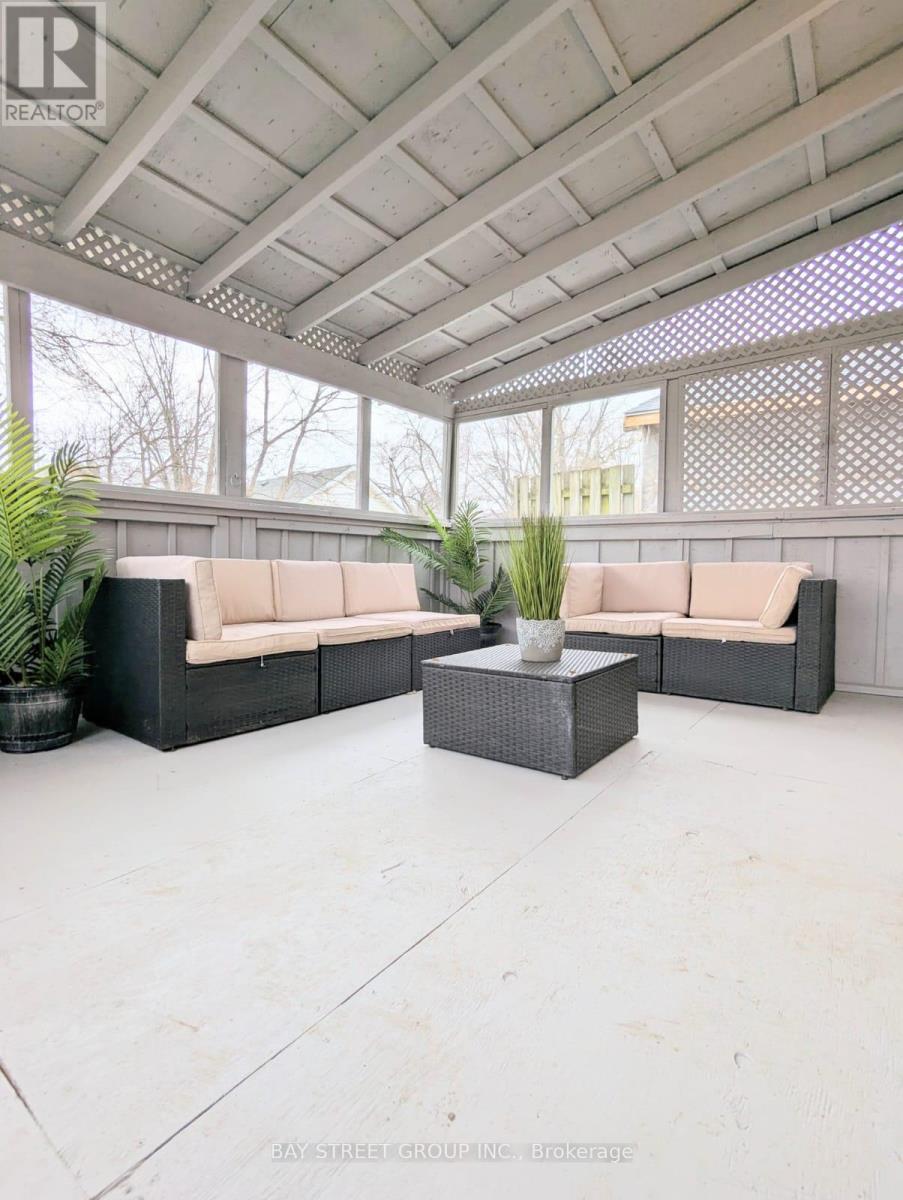 34 Tasker Street, St. Catharines, Ontario  L2R 3Z8 - Photo 20 - X12810358