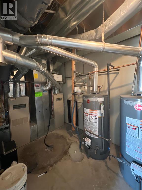 200 Hawkbury Close Nw, Calgary, Alberta  T3G 3N2 - Photo 34 - A2286558