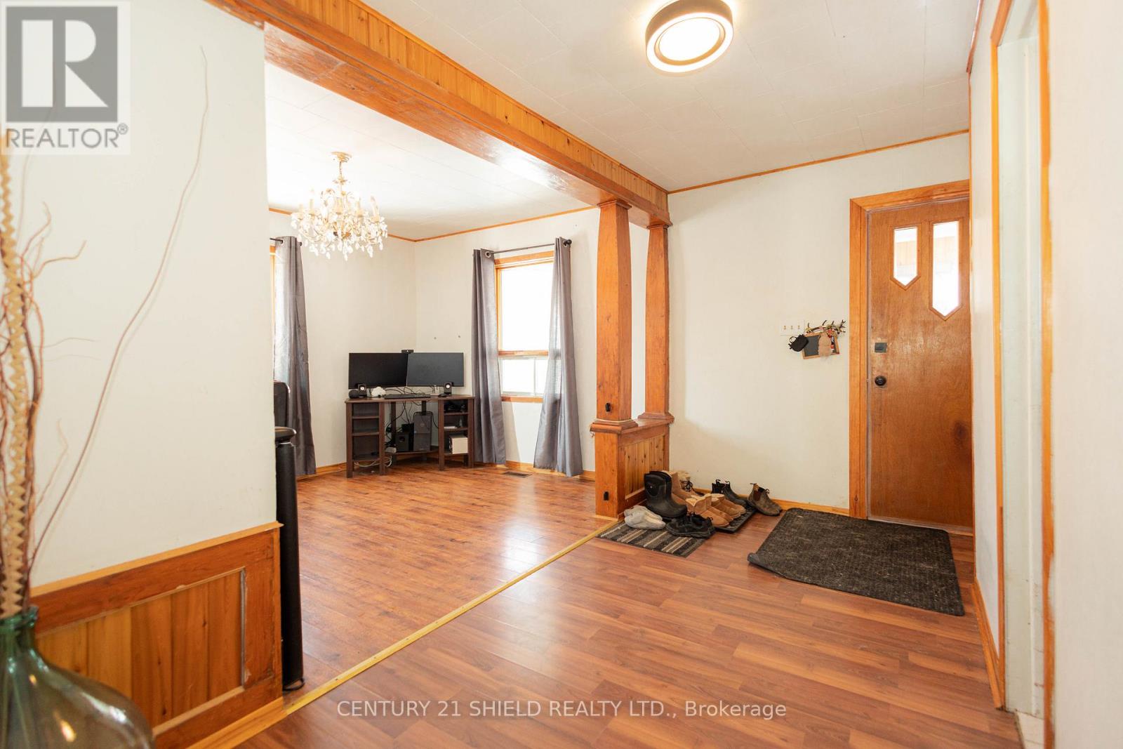 19864 County Rd 17 Road, South Glengarry, Ontario  K0C 2J0 - Photo 7 - X12810390