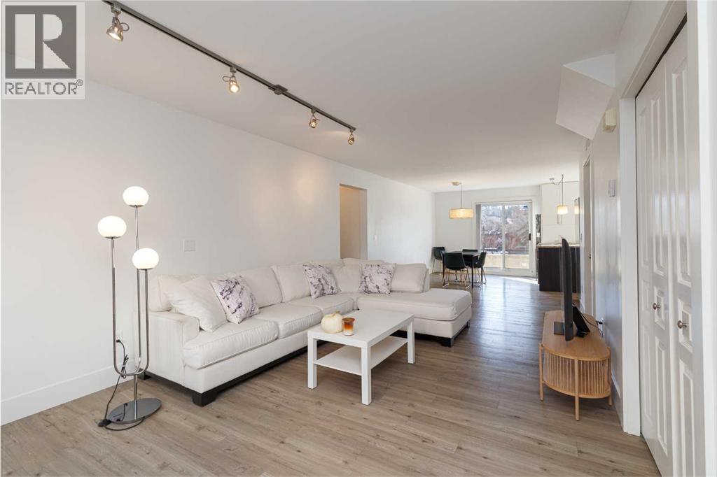 1525 11 Street Sw, Calgary, Alberta  T2R 1R3 - Photo 10 - A2286768