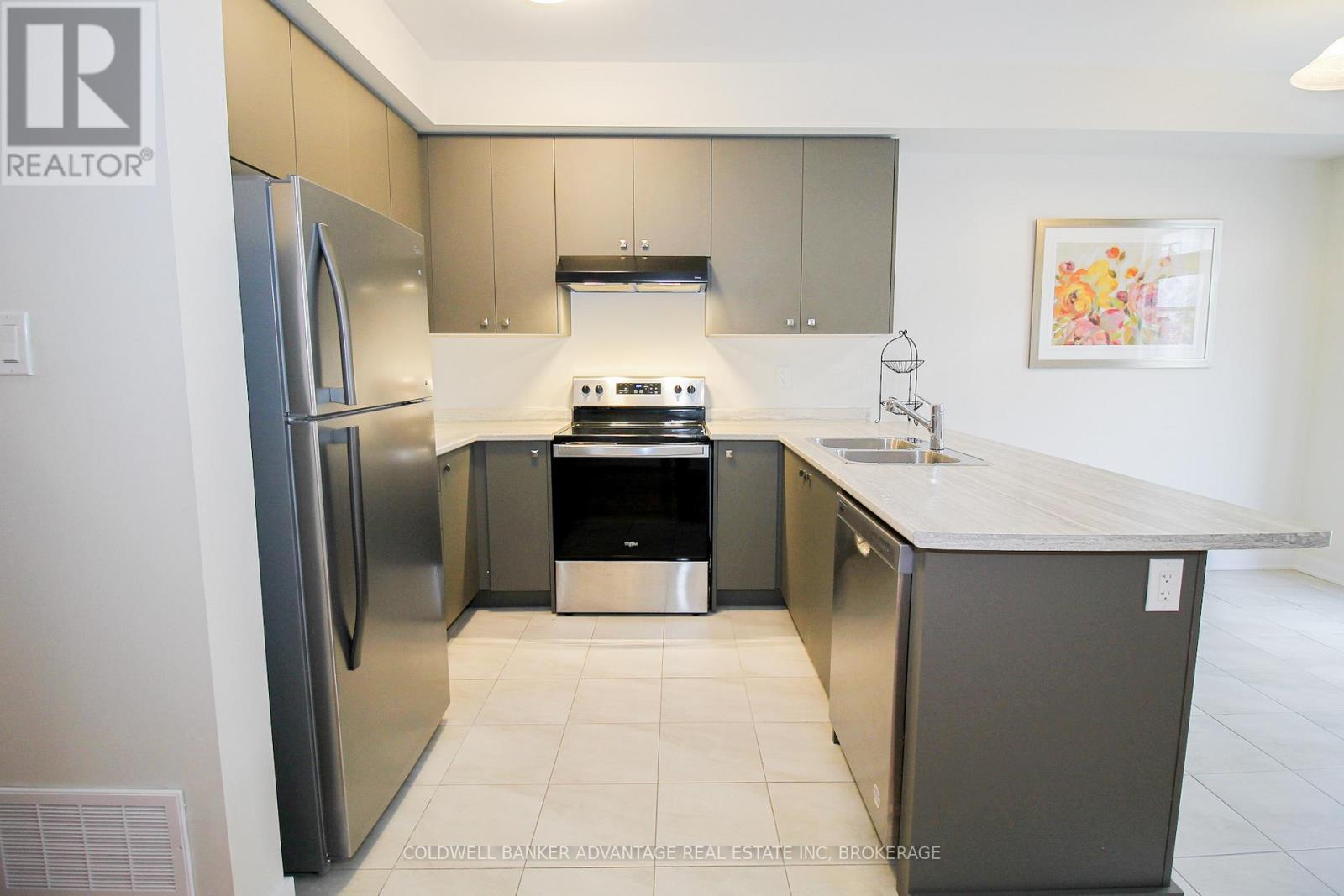 77 Keelson Street, Welland, Ontario  L3B 0M4 - Photo 11 - X12810396