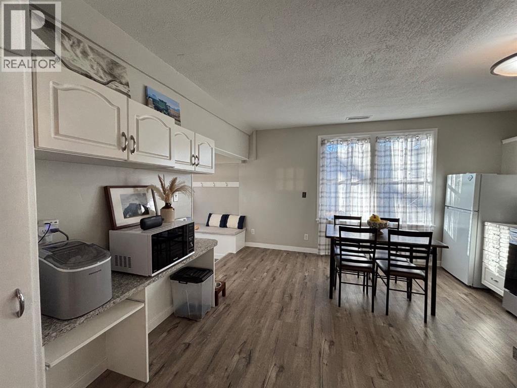 45 Civic Avenue W, Magrath, Alberta  T0K 1J0 - Photo 7 - A2279183