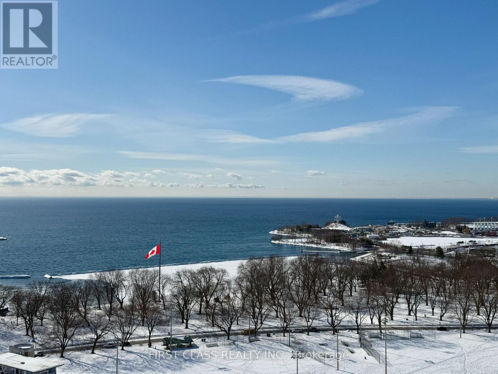 2305 - 215 Fort York Boulevard, Toronto, Ontario  M5V 4A2 - Photo 9 - C12810398