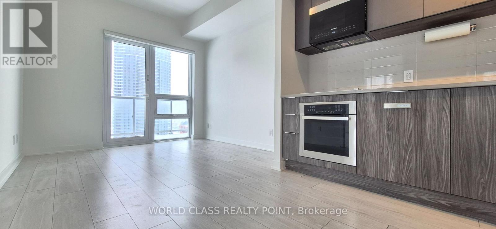 1906 - 2033 Kennedy Road, Toronto, Ontario  M1T 0B9 - Photo 4 - E12810376