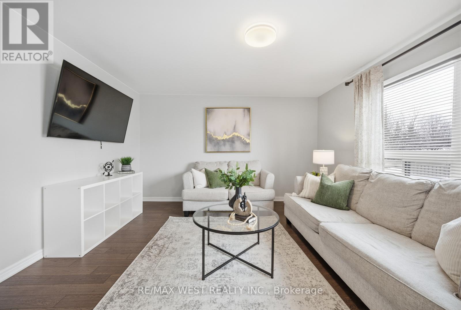 5 Smith Street, New Tecumseth, Ontario  L9R 1Z8 - Photo 7 - N12810378