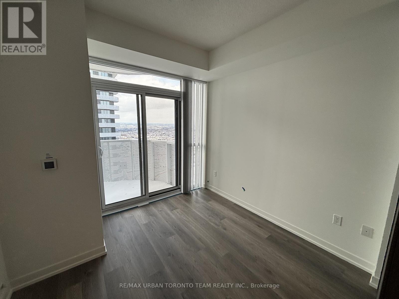 5901 - 8 Interchange Way, Vaughan, Ontario  L4K 5Z7 - Photo 18 - N12810382