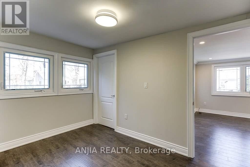 23 Riveredge Drive, Georgina, Ontario  L4P 2N8 - Photo 8 - N12810384