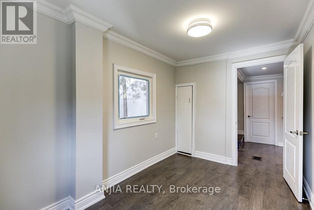 23 Riveredge Drive, Georgina, Ontario  L4P 2N8 - Photo 9 - N12810384