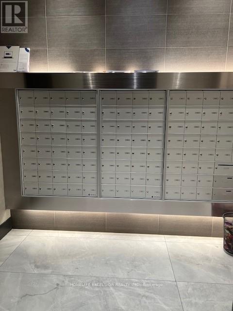 403 - 609 Avenue Road E, Toronto, Ontario  M4V 2K3 - Photo 16 - C12810402